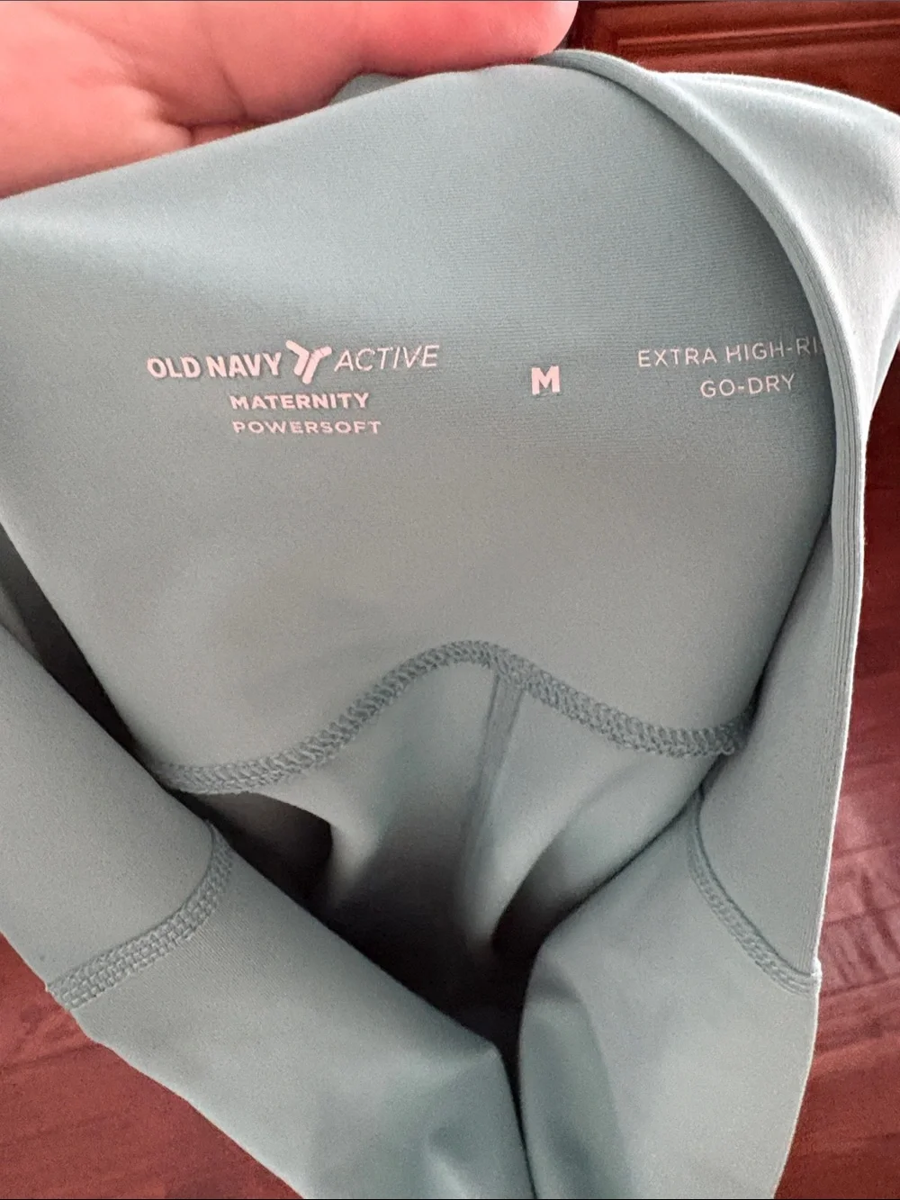 Maternity cropped leggings